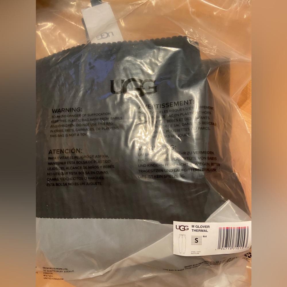 Brand new uggs black glover thermal joggers
